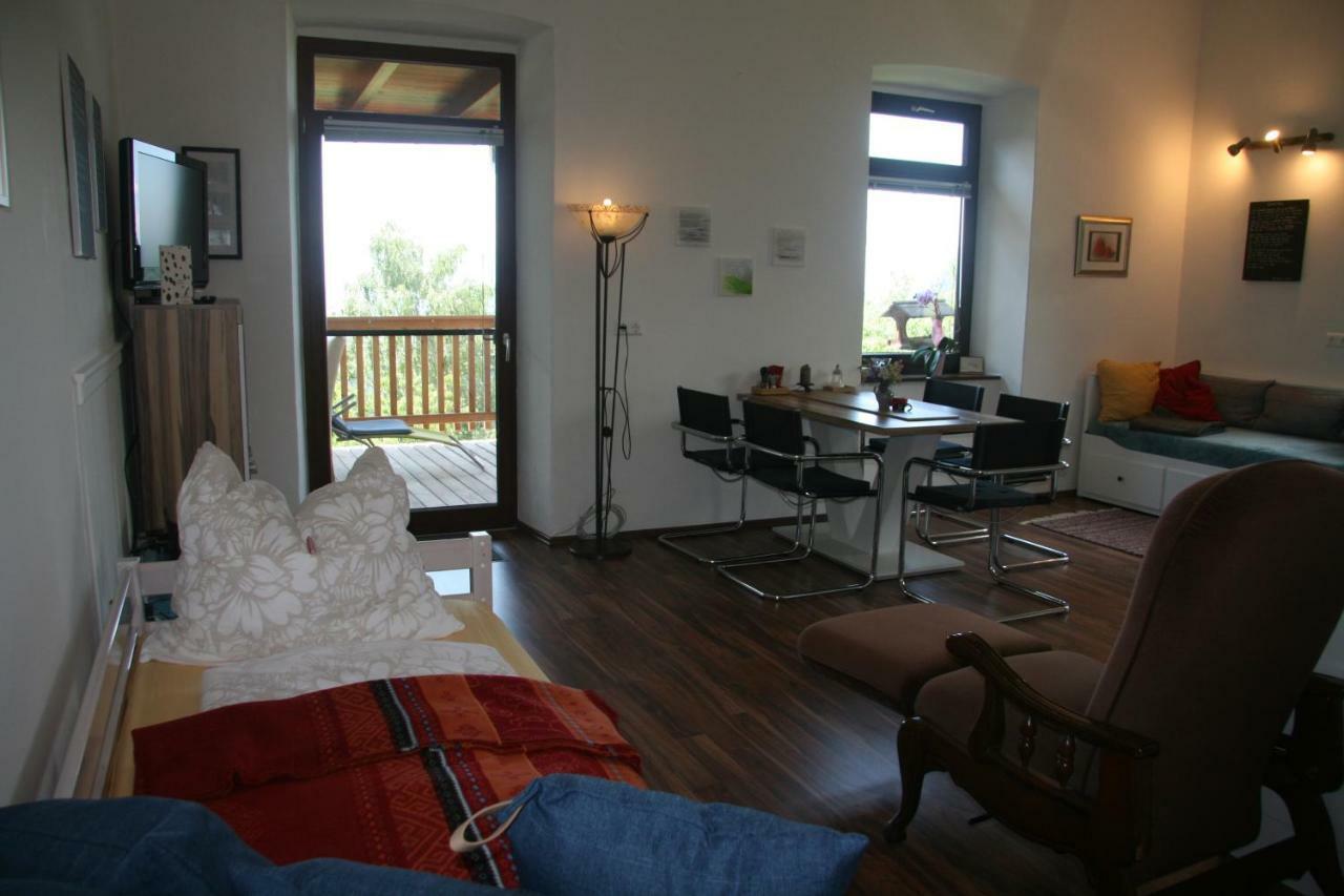 Alte Volksschule - Schual In Gradne Apartment Liebenfels Ngoại thất bức ảnh